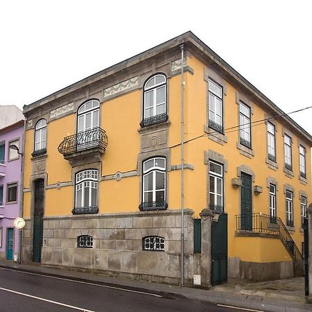 A Vianesa - Guest House Виана до Кастело Екстериор снимка