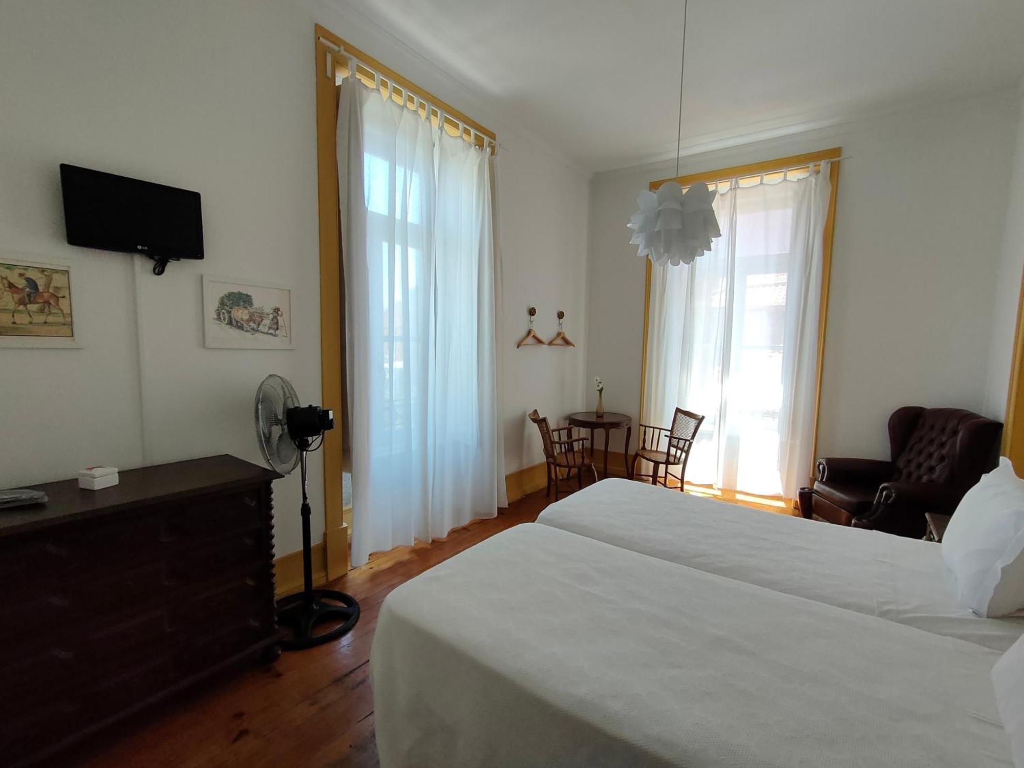 A Vianesa - Guest House Виана до Кастело Екстериор снимка
